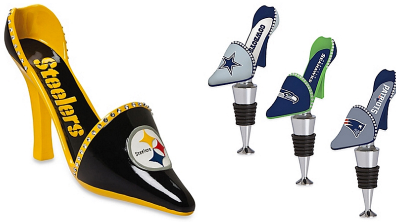 Illustration for article titled The NFL Can't Stop Pandering At Women